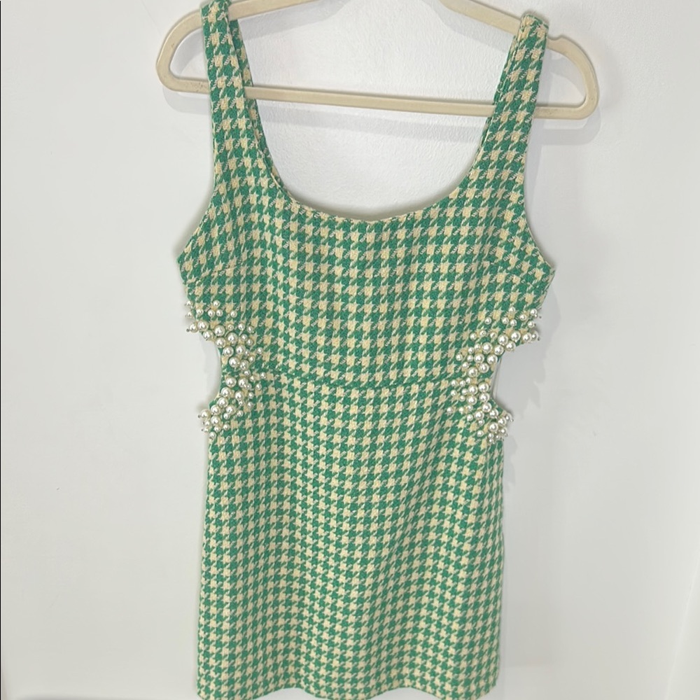 4SI3NNA Green and Cream Houndstooth Mini Dress with Side Cutouts and Pearls